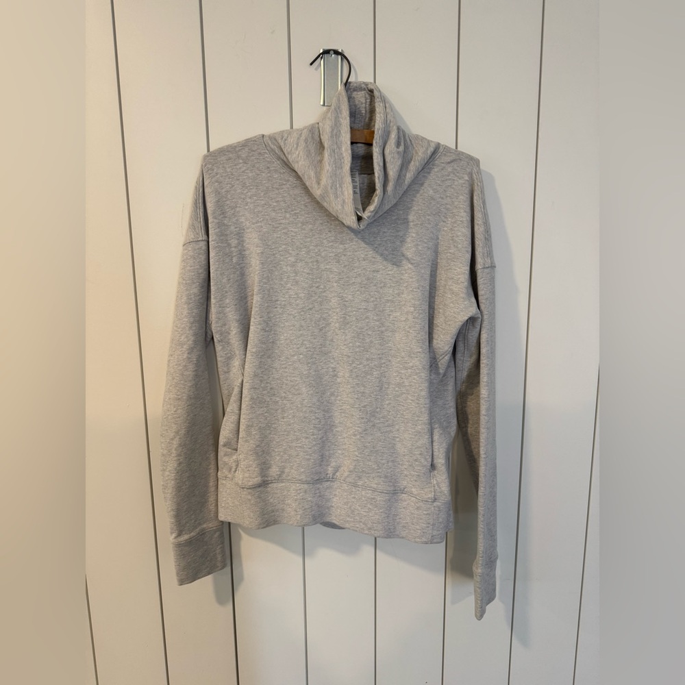 Lulu lemon women’s cowl neck sweatshirt